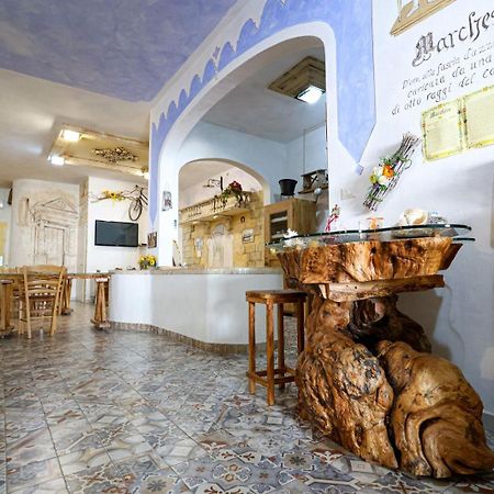 莫尔恰诺迪莱乌卡Antico Borgo Marchese住宿加早餐旅馆 外观 照片