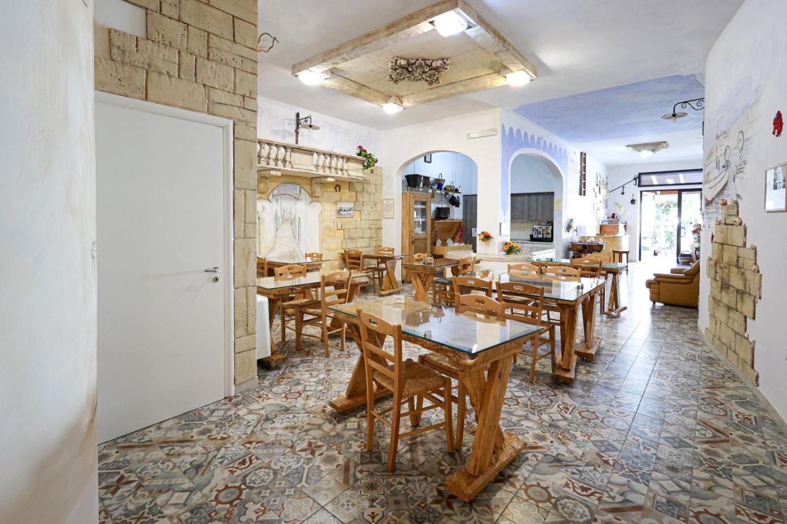 莫尔恰诺迪莱乌卡Antico Borgo Marchese住宿加早餐旅馆 外观 照片