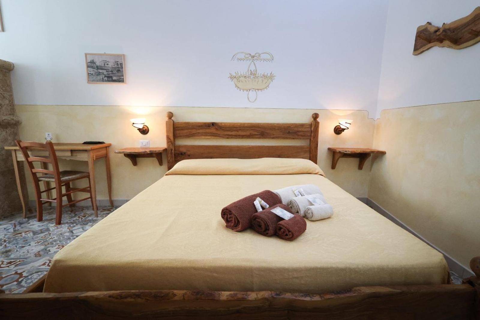 莫尔恰诺迪莱乌卡Antico Borgo Marchese住宿加早餐旅馆 外观 照片