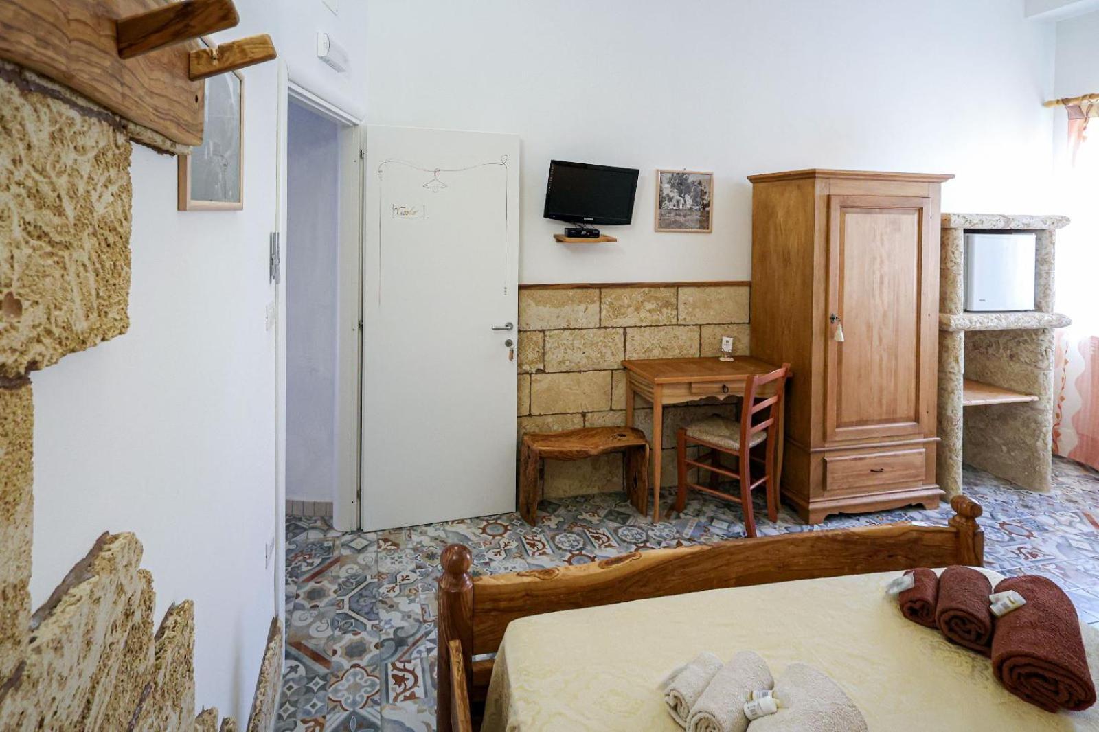 莫尔恰诺迪莱乌卡Antico Borgo Marchese住宿加早餐旅馆 外观 照片