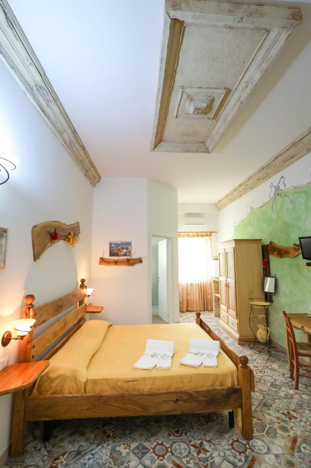 莫尔恰诺迪莱乌卡Antico Borgo Marchese住宿加早餐旅馆 外观 照片