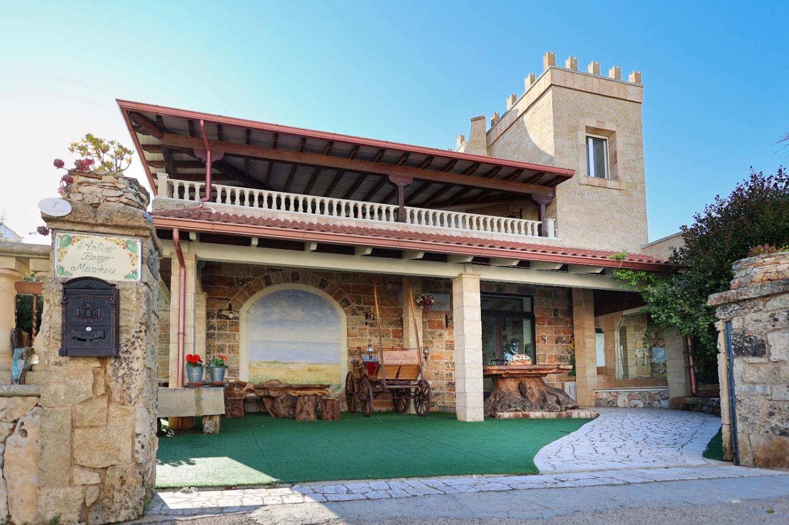 莫尔恰诺迪莱乌卡Antico Borgo Marchese住宿加早餐旅馆 外观 照片