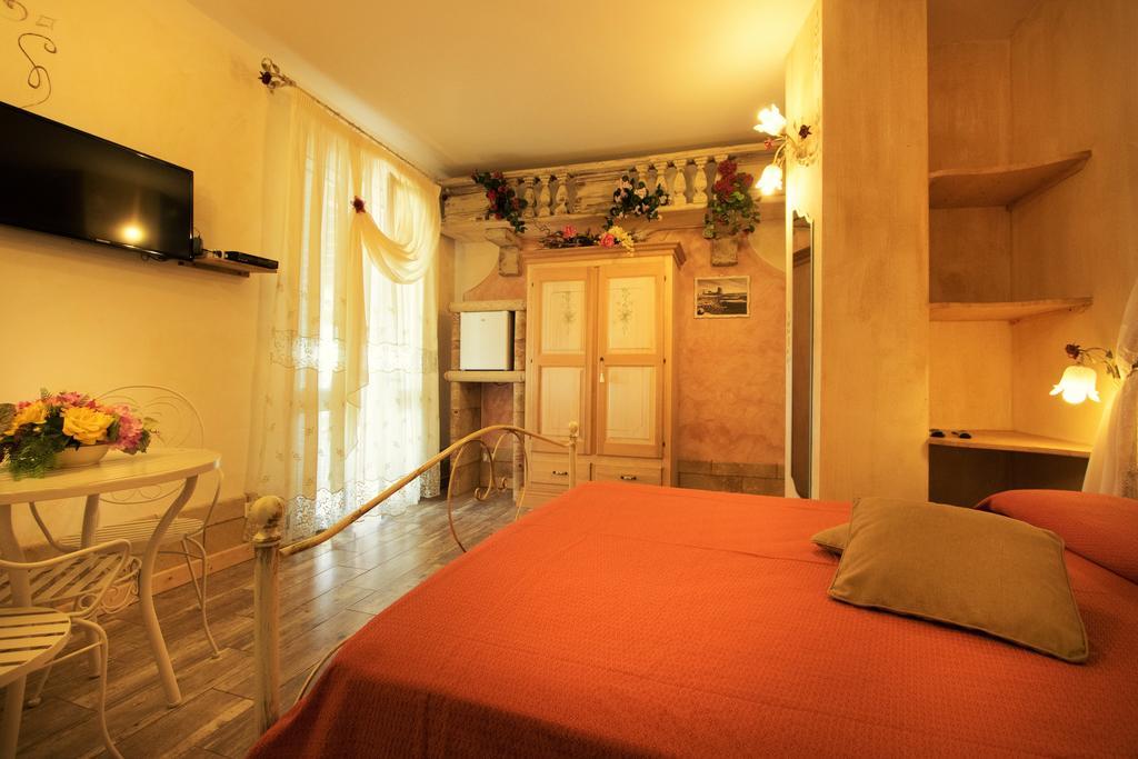 莫尔恰诺迪莱乌卡Antico Borgo Marchese住宿加早餐旅馆 外观 照片
